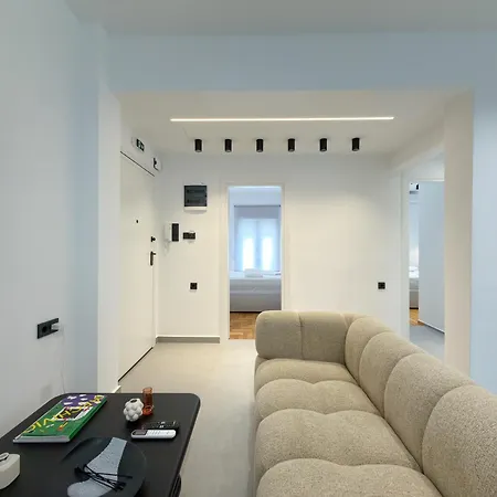 Appartamento North Living ι Near Toumba Stadium *