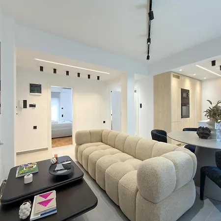 North Living ι Near Toumba Stadium Appartement *