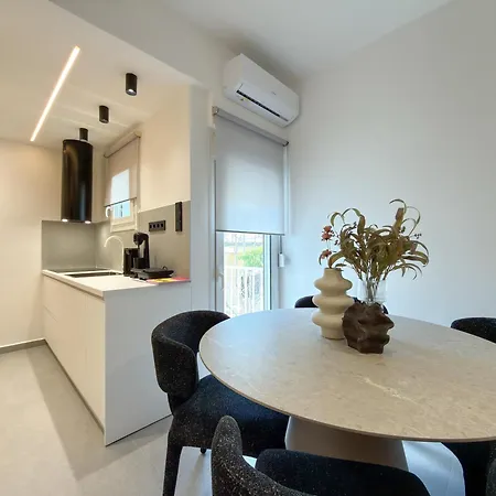 Appartamento North Living ι Near Toumba Stadium *